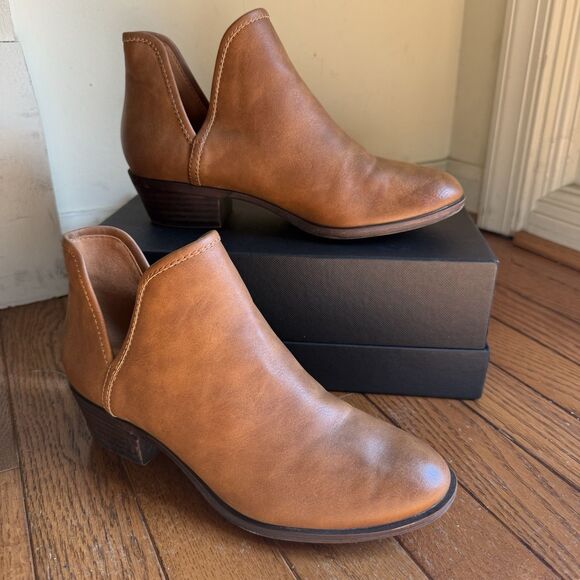 Lucky Brand Shoes - NWOT Lucky Brand Brown Tan Leather Cutout Ankle Boots Booties Women's Size 7